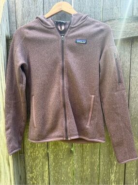Patagonia Women’s Brown Full-Zip Hooded Fleece Jacket